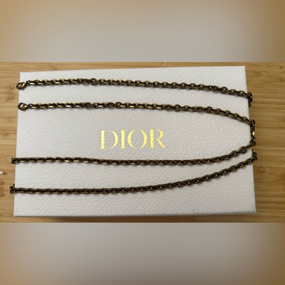 Dior Saddle Wallet on Chain - Picture 4 of 7